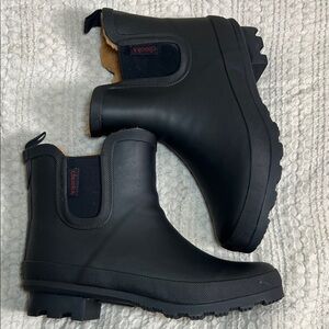 Chooka women’s Black Rain Boots size 6